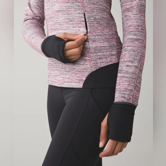 Lululemon Rundleful 1/2 Zip - Picture 4 of 10